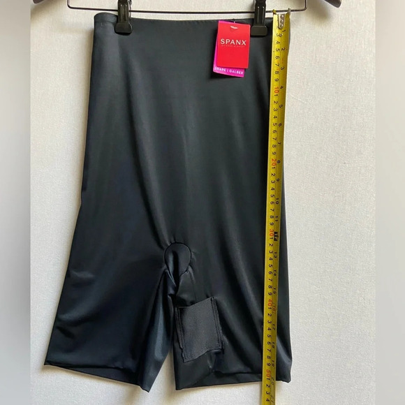 NWT Spanx high mid thigh short black shapewear underwear Sz S - Picture 6 of 7